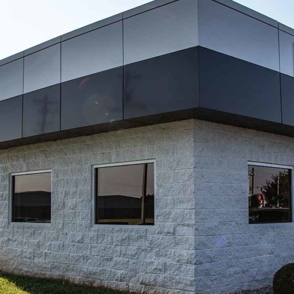 Leachman Truck Center